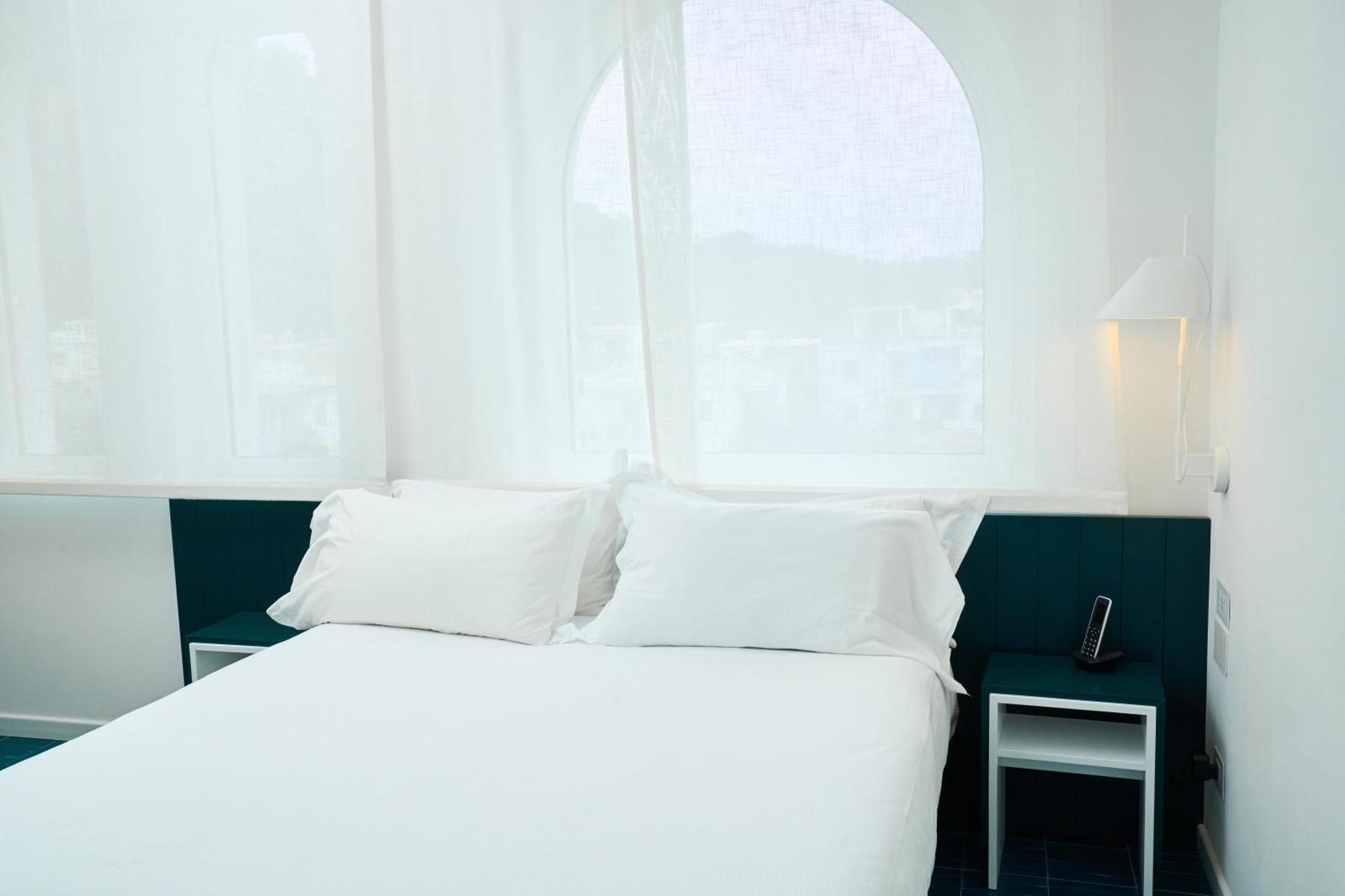 Calea Boutique Hotel Баколі Номер фото