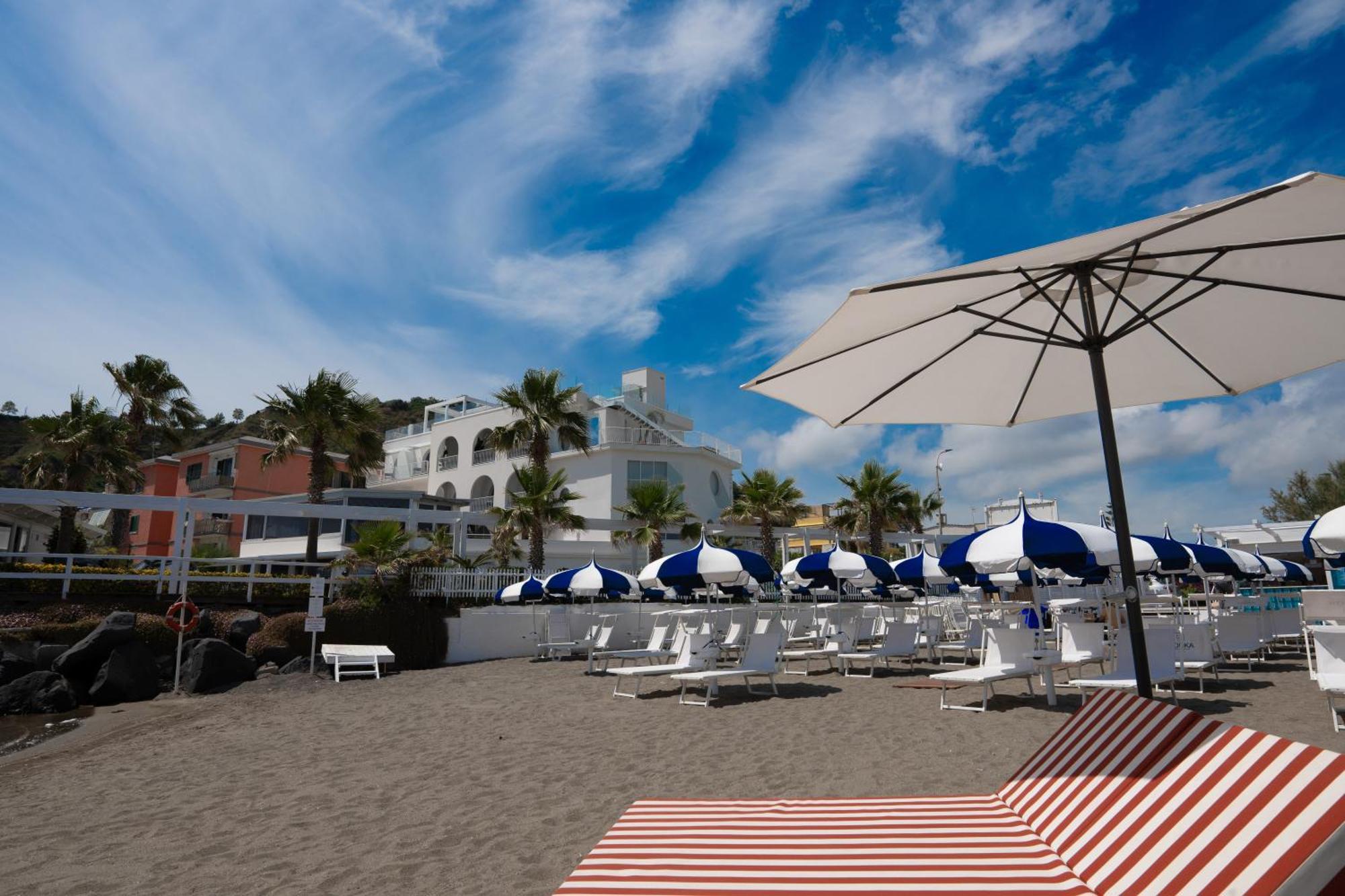 Calea Boutique Hotel Баколі Екстер'єр фото